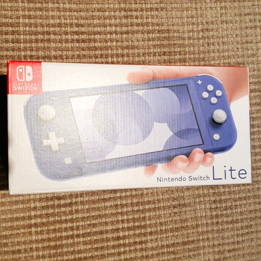 NWOT Nintendo Switch Lite (Blue)